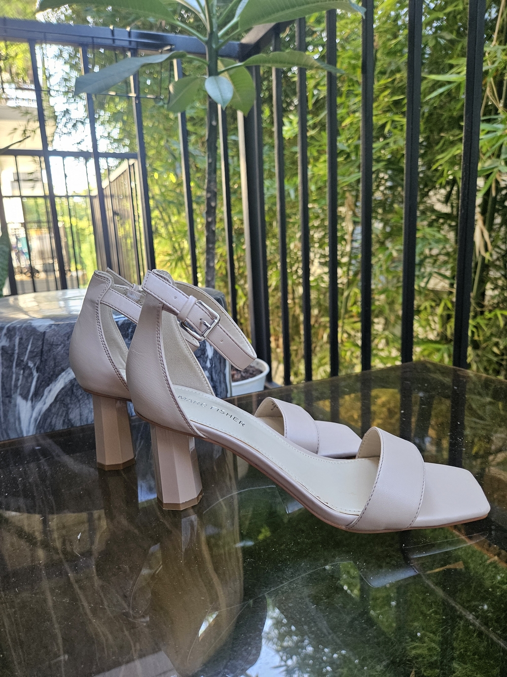 Marc Fisher Nude Beige Korita Ankle Strap Block Heel Sandals Size 8M NWOT